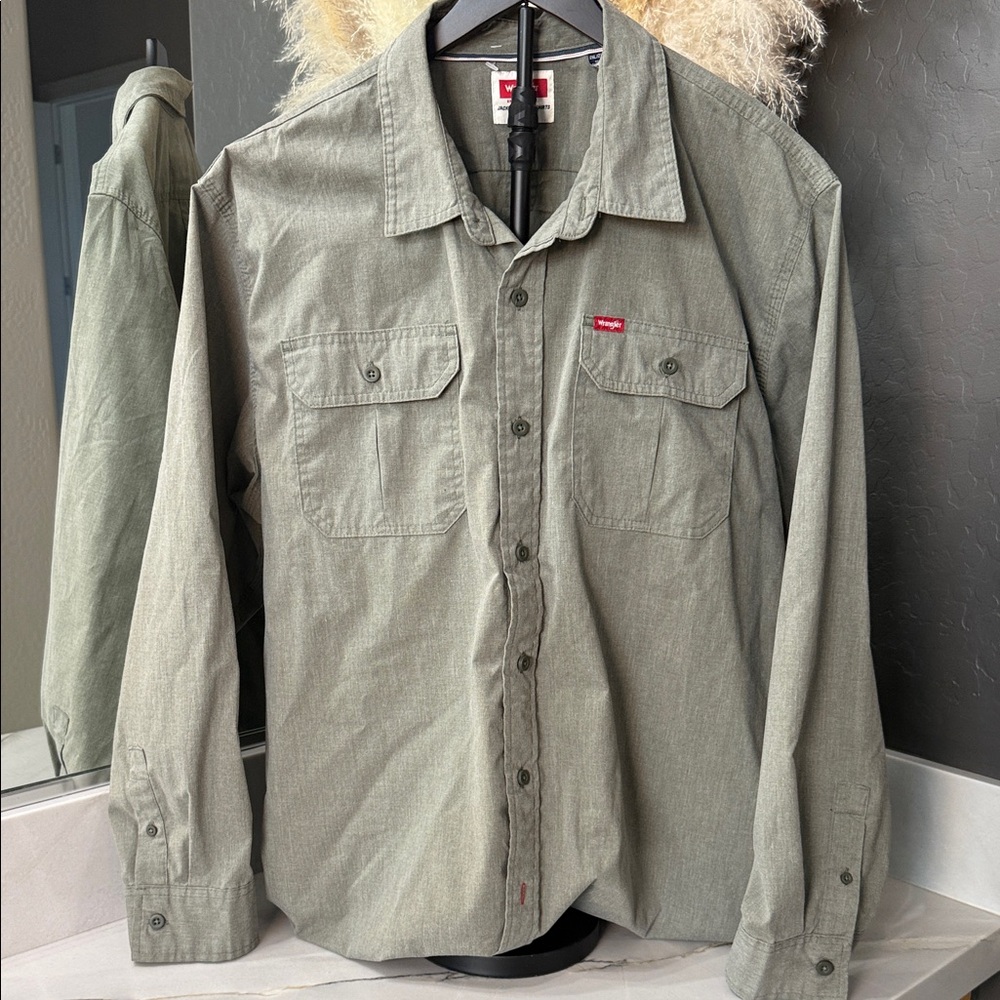 WRANGLER MENS SAGE/OLIVE LONG SLEEVE BUTTON DOWN 2XL